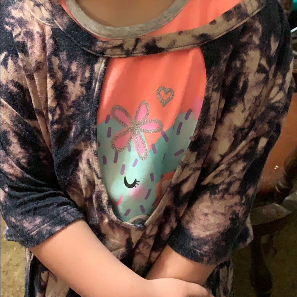 Shirt - Picture 2 of 2